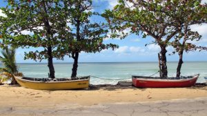Read more about the article United: Phoenix – Aguadilla, Puerto Rico. $321 (Basic Economy) / $381 (Regular Economy). Roundtrip, including all Taxes