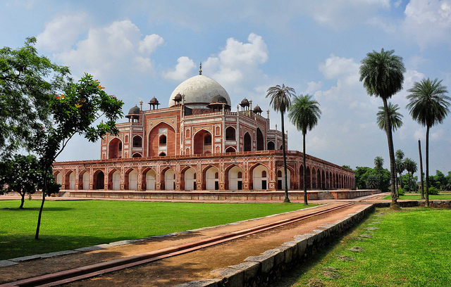 You are currently viewing United: Newark – New Delhi, India. $687. Roundtrip, including all Taxes