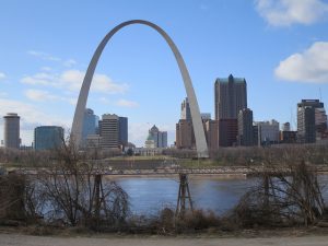 Read more about the article Southwest: Phoenix – St. Louis (and vice versa). $112. Roundtrip, including all Taxes