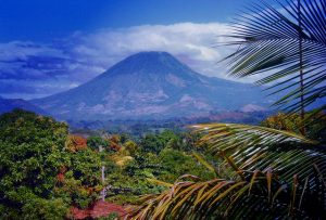 Read more about the article United: Los Angeles – San Salvador, El Salvador. $316. Roundtrip, including all Taxes