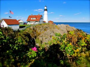 Read more about the article American: Phoenix – Portland, Maine (and vice versa). $292. Roundtrip, including all Taxes.