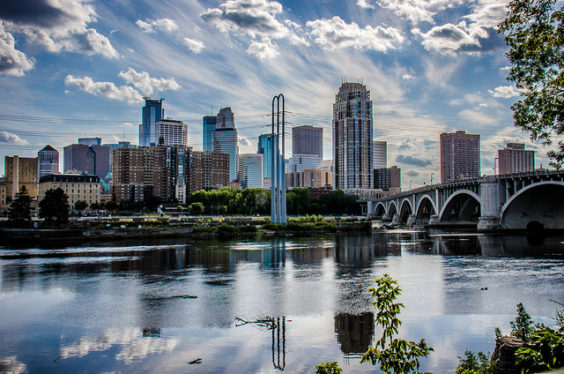 You are currently viewing American: Phoenix – Minneapolis (and vice versa). $127. Roundtrip, including all Taxes