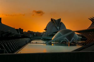Read more about the article Delta: Los Angeles – Valencia, Spain. $529 (Basic Economy) / $699 (Regular Economy). Roundtrip, including all Taxes