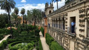 Read more about the article American: Phoenix – Seville, Spain. $549 (Basic Economy) / $729 (Regular Economy). Roundtrip, including all Taxes